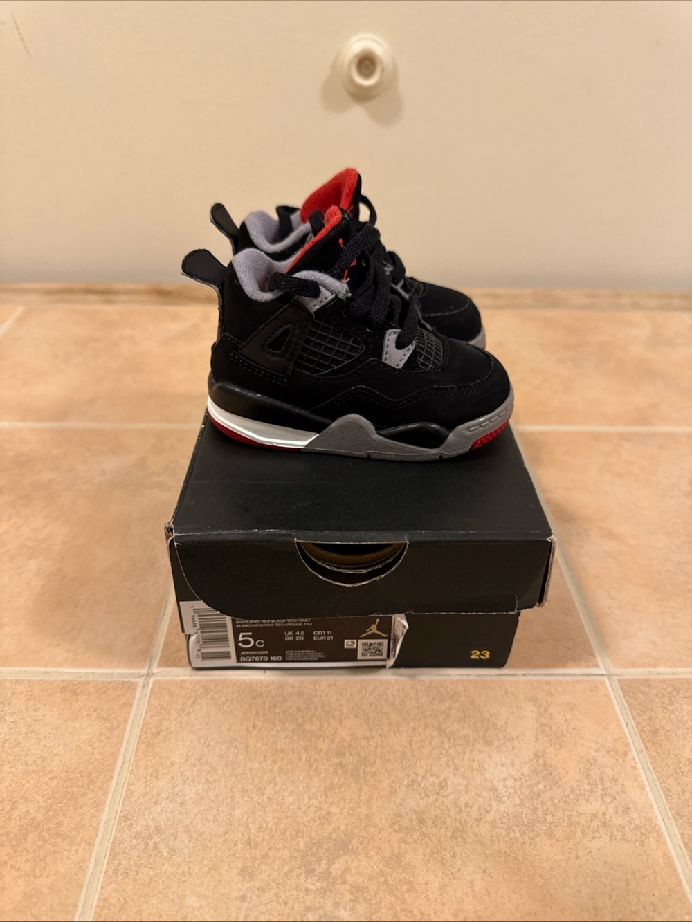 Nike Air Jordan 4 Retro Bred Reimagined Toddler Size 5C Black Red.